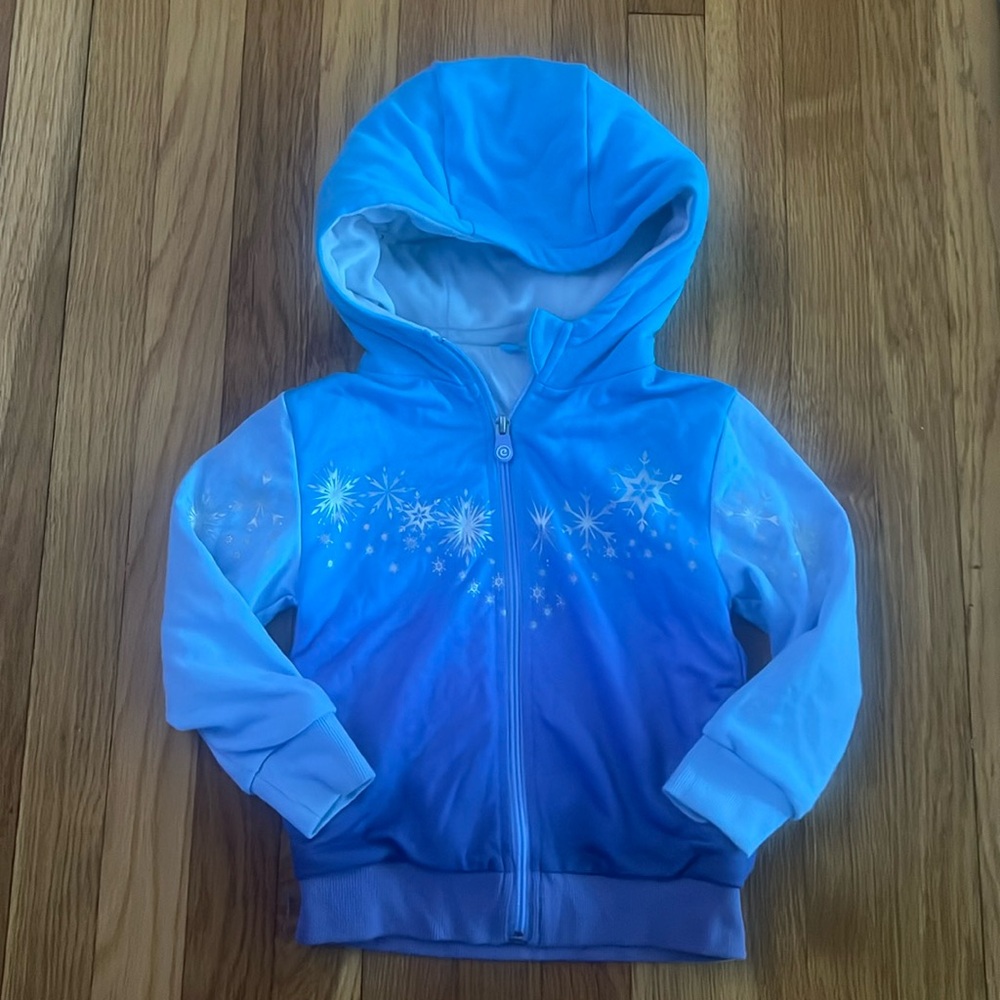 Cubcoats “Elsa” Hoodie / Stuffed Character (4)
